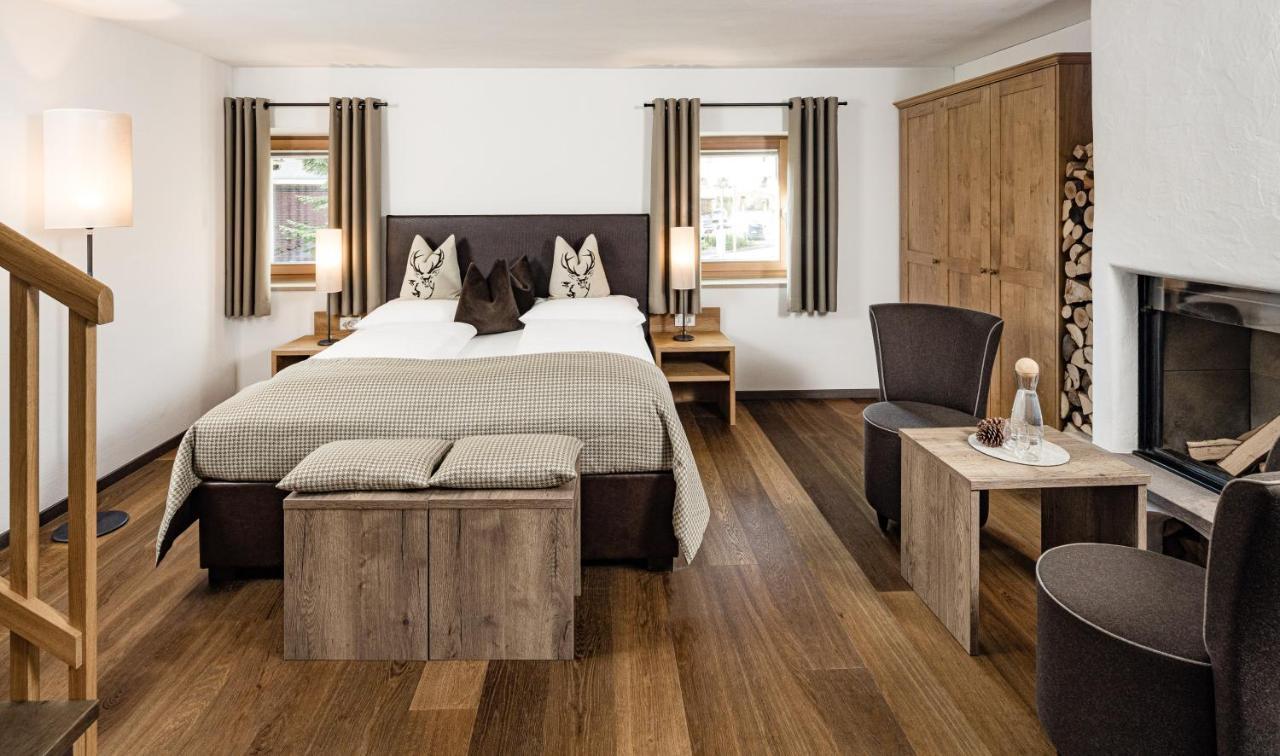Boutique & Fashion Hotel Maciaconi - Gardenahotels Santa Cristina Val Gardena Bagian luar foto