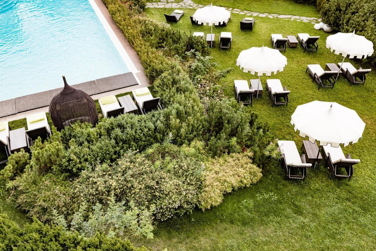 Boutique & Fashion Hotel Maciaconi - Gardenahotels Santa Cristina Val Gardena Bagian luar foto