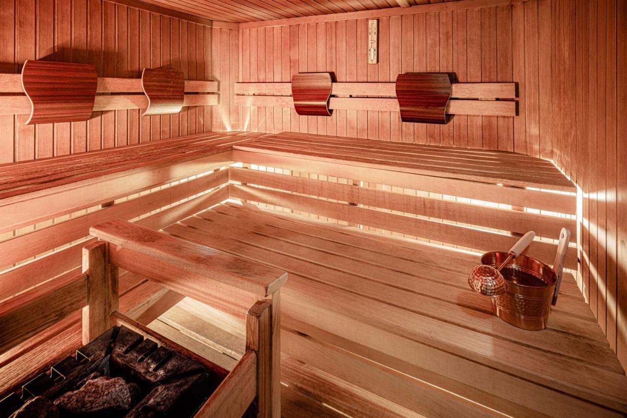 Boutique & Fashion Hotel Maciaconi - Gardenahotels Santa Cristina Val Gardena Bagian luar foto
